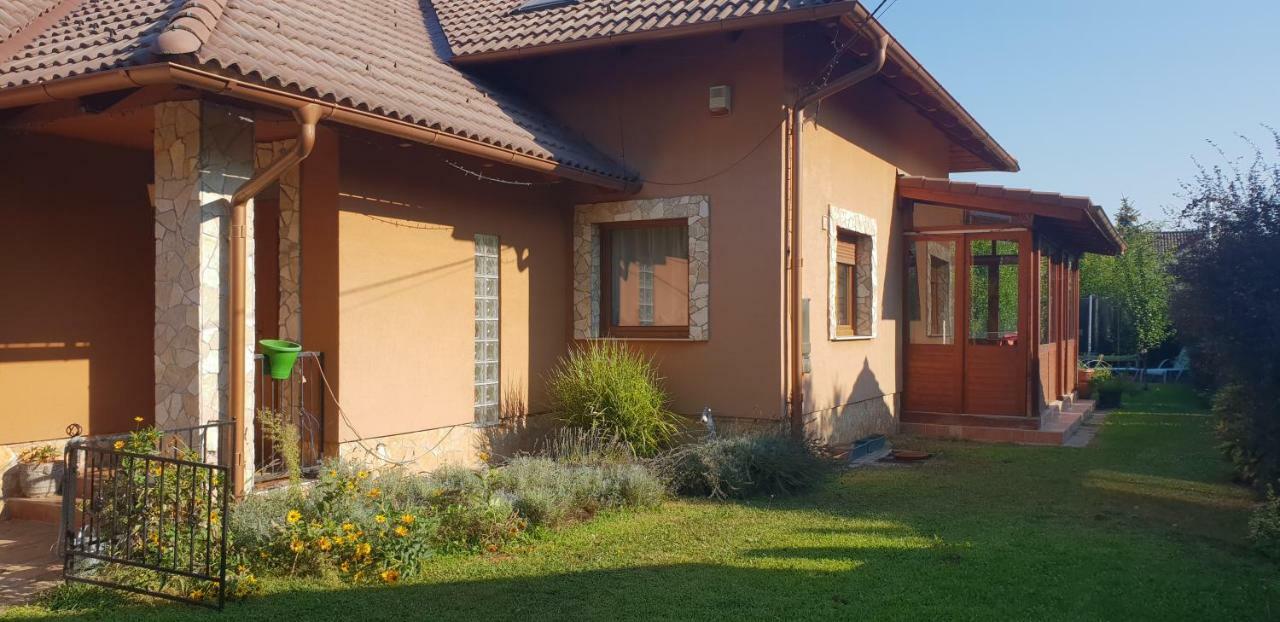 Szent Laszlo Budapešť Exteriér fotografie